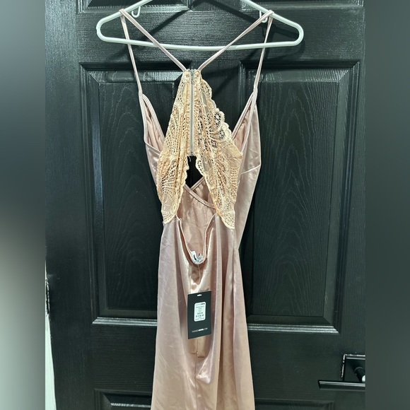 Silky Dress - Picture 2 of 4